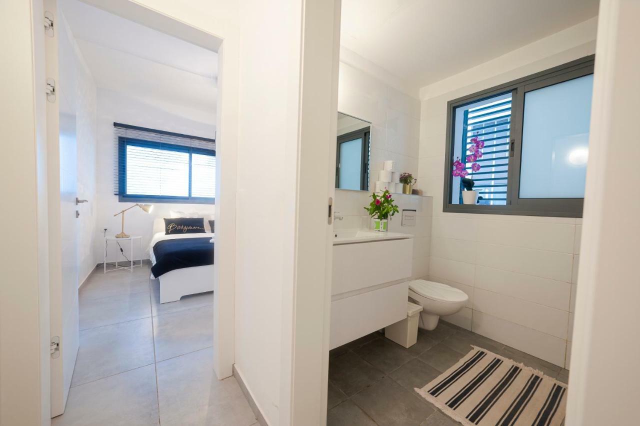 Luxury 2 Bedrooms Apartments Rothschild + Balcony Tel Aviv Exterior foto